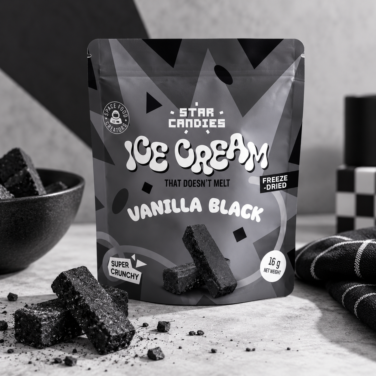 Star Candies Freeze-Dried Ice Cream Black Vanilla Small