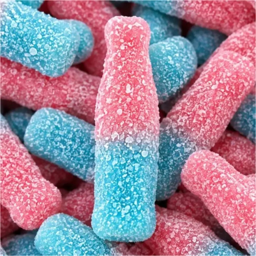 Bonbons Frisia Bubblegum Bottles roses et bleus au goût chewing-gum, recouverts de sucre acidulé