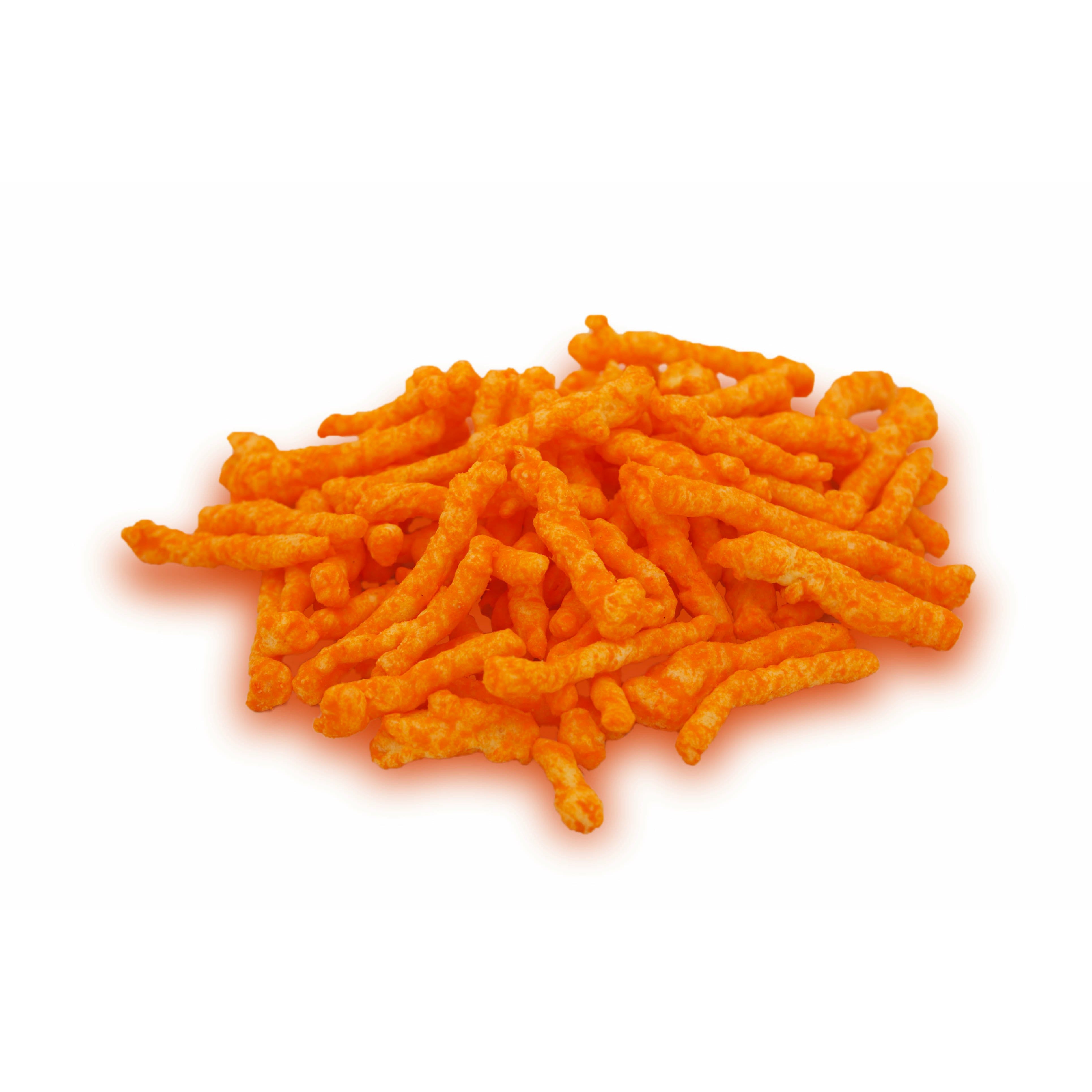 Un tas de chips allongés de couleur orange