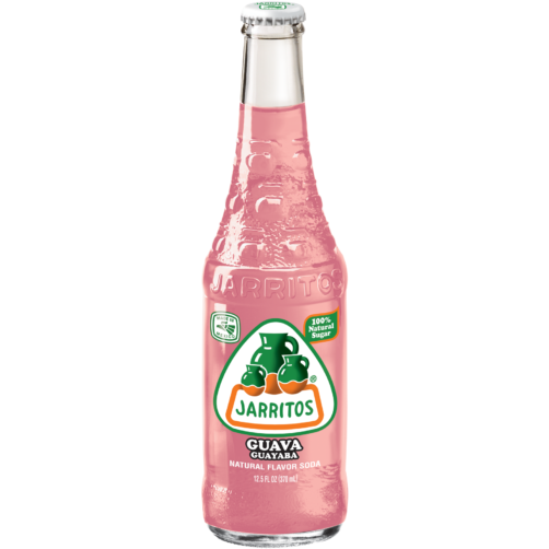 Une bouteille en verre transparente contenant une boisson rose avec au centre une étiquette blanche avec 3 jarres. Le tout sur fond blanc 