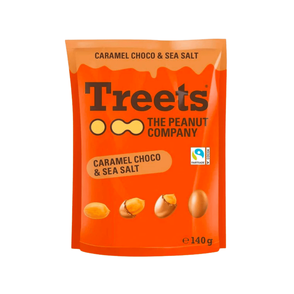 Un emballage orange sur fond blanc avec écrit au-dessus « Treets » et en bas il y 4 cacahuètes en différentes étapes
